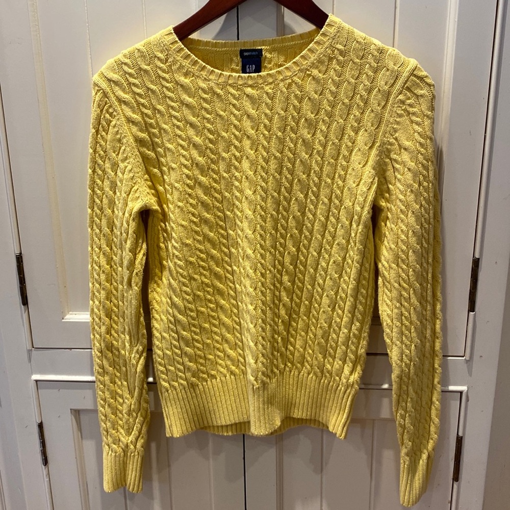 Great Yellow Cable Sweater 💛